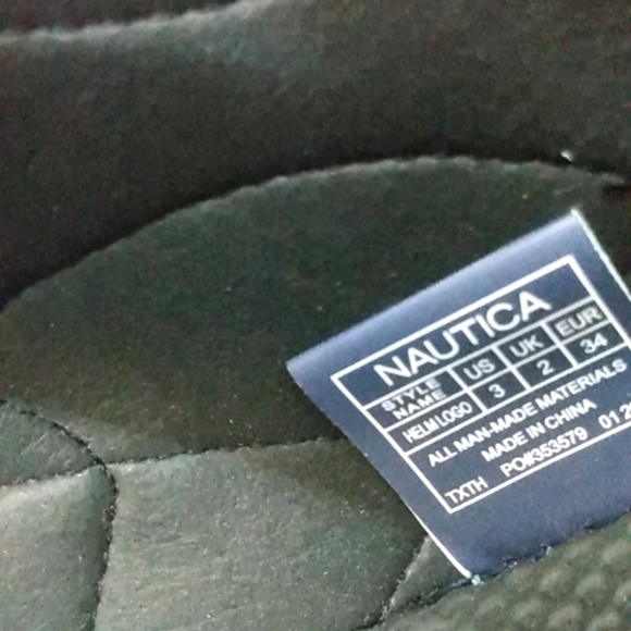 NAUTICA BOY'S BLACK BLUE CROSSOVER VELCRO STRAP SANDALS SIZE 3 NWT - Picture 8 of 9